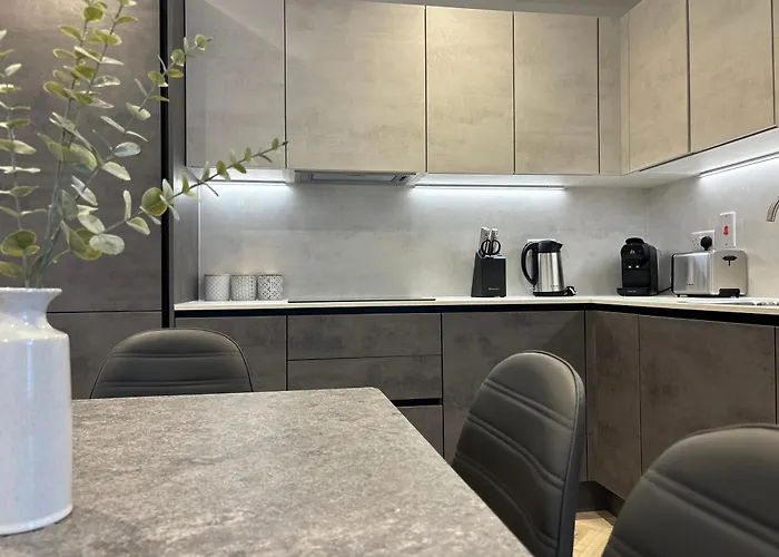 Apt, Free Parking, Business, Couples & Families * Mánchester