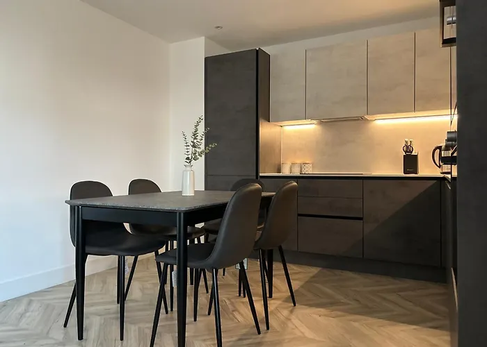 Apartamento Apt, Free Parking, Business, Couples & Families