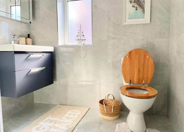 Prázdninový dům Artistic 3 Bed In Old Trafford Next To Mufc *