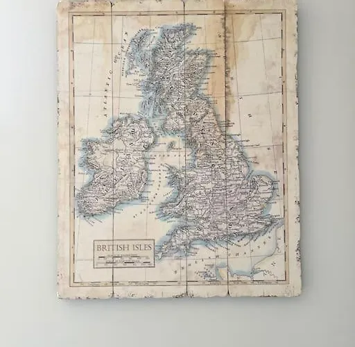 Artistic 3 Bed In Old Trafford Next To Mufc *