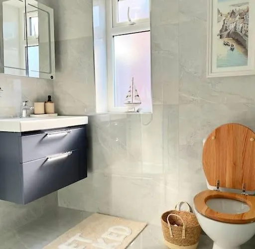 Artistic 3 Bed In Old Trafford Next To Mufc * Manchester