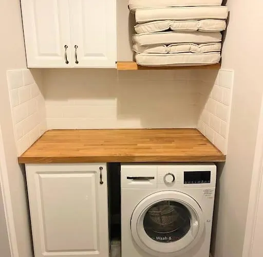 Artistic 3 Bed In Old Trafford Next To Mufc Μάντσεστερ