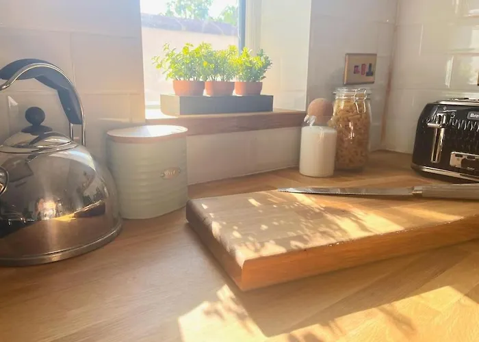 Artistic 3 Bed In Old Trafford Next To Mufc Σπίτι διακοπών Μάντσεστερ