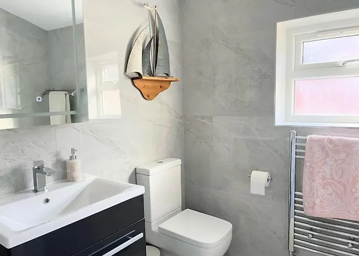 Artistic 3 Bed In Old Trafford Next To Mufc Ferienhaus