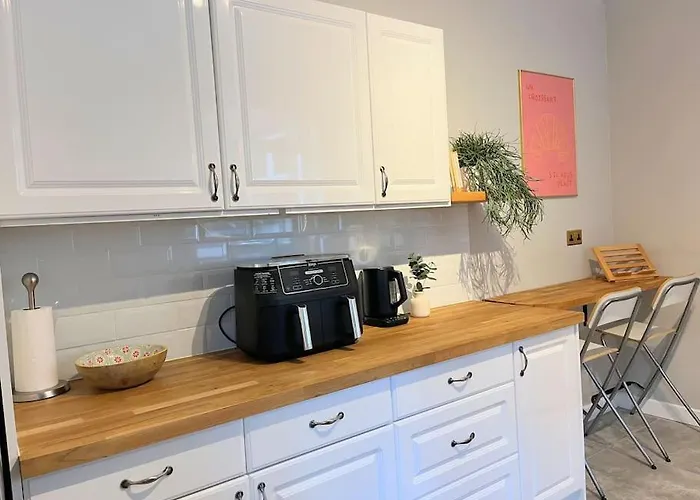 Artistic 3 Bed In Old Trafford Next To Mufc *