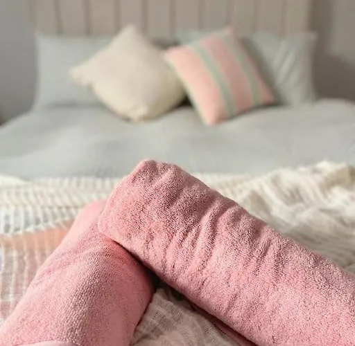 Artistic 3 Bed In Old Trafford Next To Mufc Σπίτι διακοπών *