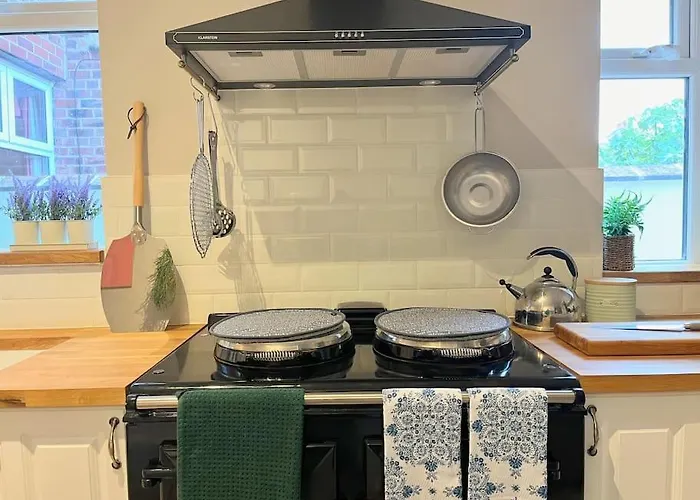 Artistic 3 Bed In Old Trafford Next To Mufc * Μάντσεστερ