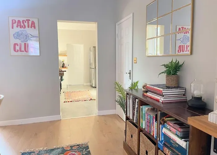 Artistic 3 Bed In Old Trafford Next To Mufc Ferienhaus