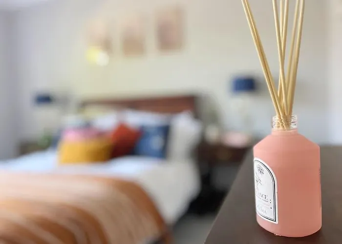 Artistic 3 Bed In Old Trafford Next To Mufc