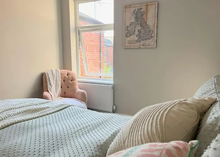 Σπίτι διακοπών Artistic 3 Bed In Old Trafford Next To Mufc *