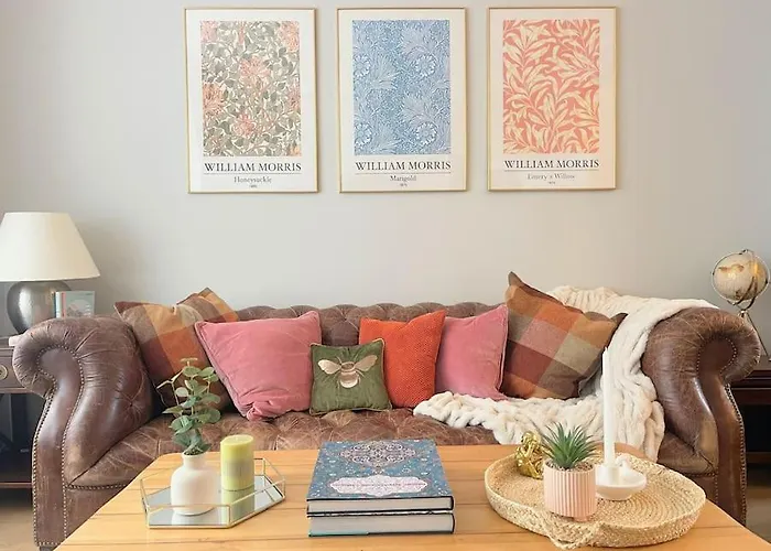 Artistic 3 Bed In Old Trafford Next To Mufc *