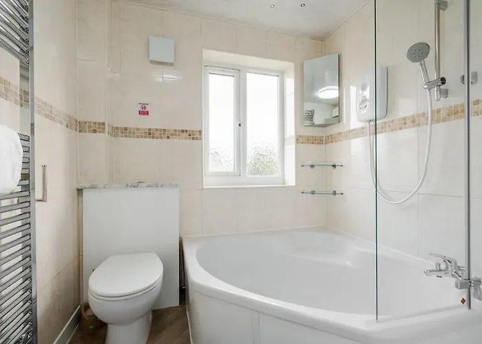 Cozy 3br - Games - Sleeps 9 *