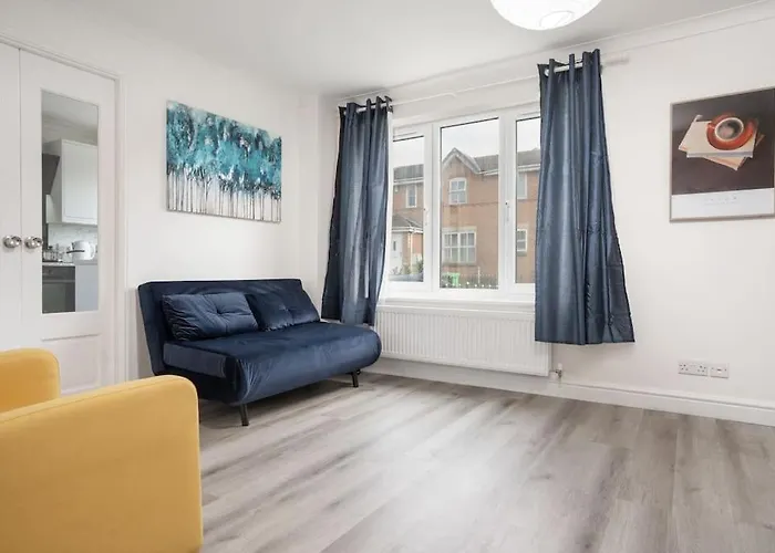 Cozy 3br - Games - Sleeps 9 *