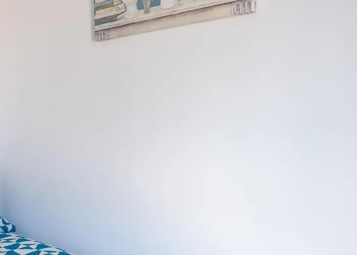 Stunning Modern 3 Bedroom Townhouse - Perfect Getaway *