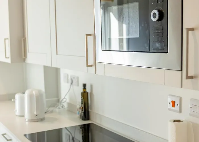 度假居 Stunning Modern 3 Bedroom Townhouse - Perfect Getaway 曼彻斯特