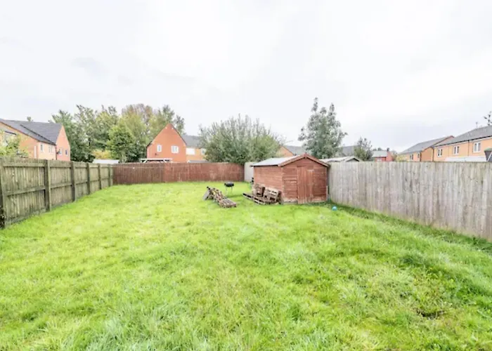 Charming Whitehurst Drive Nest In Nyaraló *