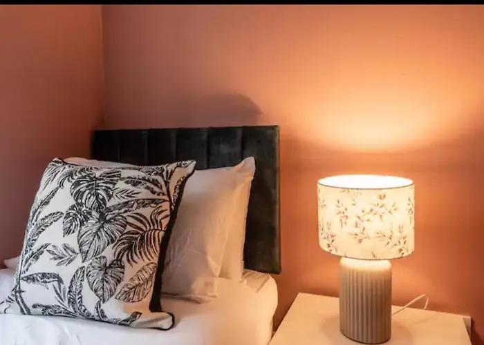 Charming Whitehurst Drive Nest In Σπίτι διακοπών *