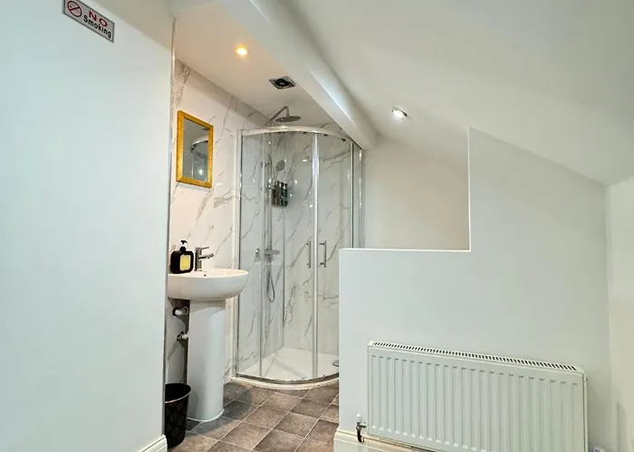 Icon Residencia * Manchester