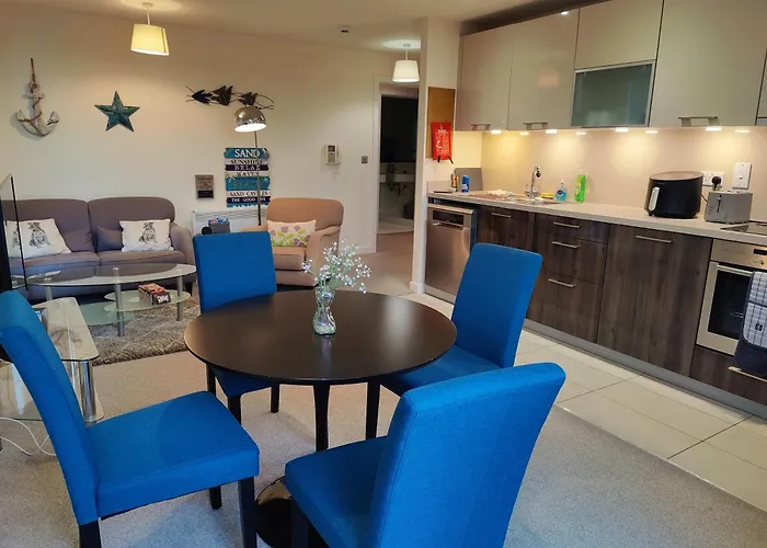 Free Private Parking - City Centre 2 Bedroom Ensuite Near Shopping & Financial Centre, Victoria Station & Ao Διαμέρισμα