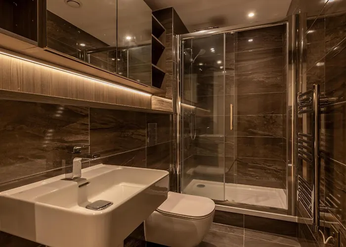 Lägenhet Ahg Luxury Tower Suite - Stunning City Views At Central Manchester Manchester