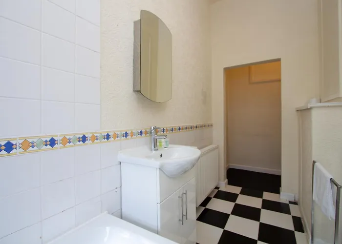 Prázdninový dům Metropolitan Charm: Stylish 2br House