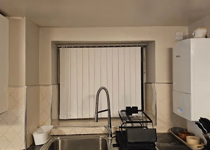 Daire Basement Centre *