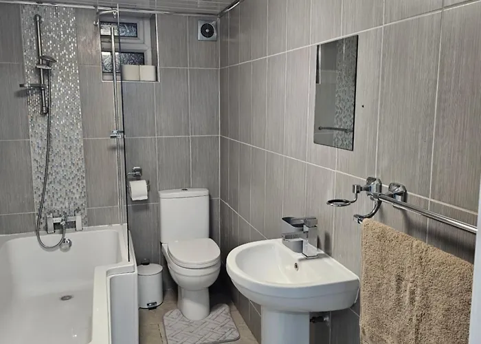 Daire Basement Centre