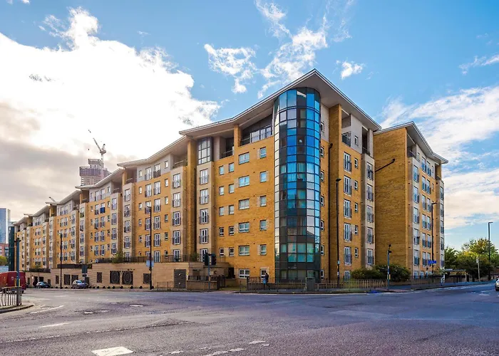 Comfy 2 Bedroom In Manchester, Pool Table And Ps4 Manchester