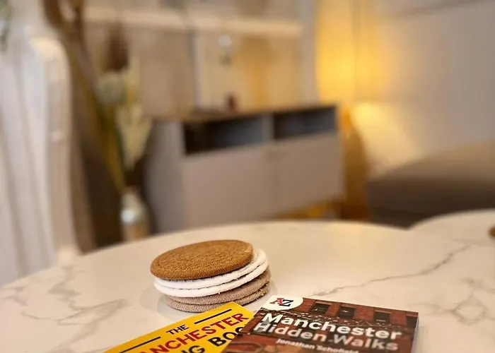 The Secret Garden Retreat With Hot Tub