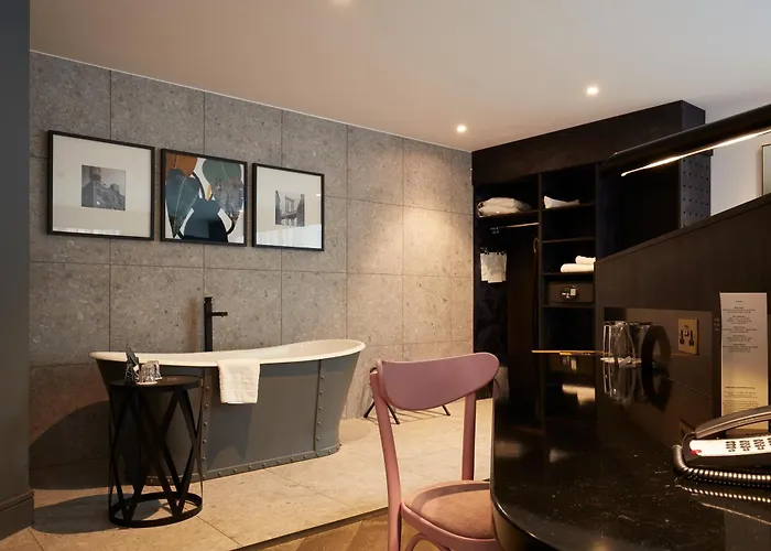 Voco - Centre By Ihg