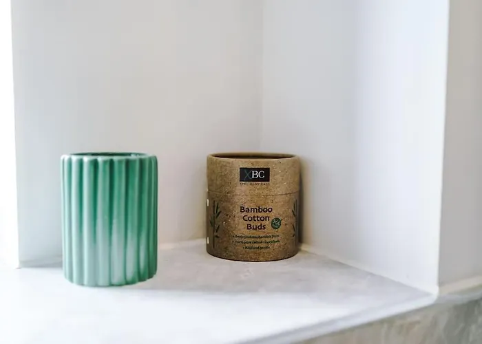 Apartment Sleeps 7, Stunning Home, Free Parking, Perfect For Groups, Long Term Disc Manchester