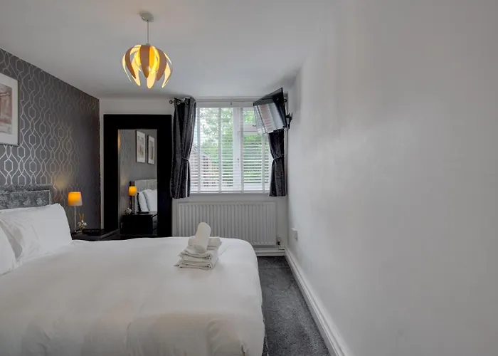 Pass The Keys Stunning 1bed With Parking 아파트 *