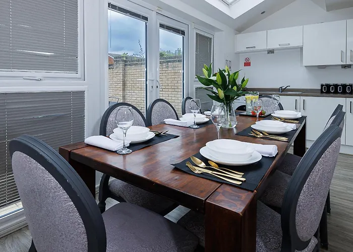 Holiday home Riverside Villas Manchester