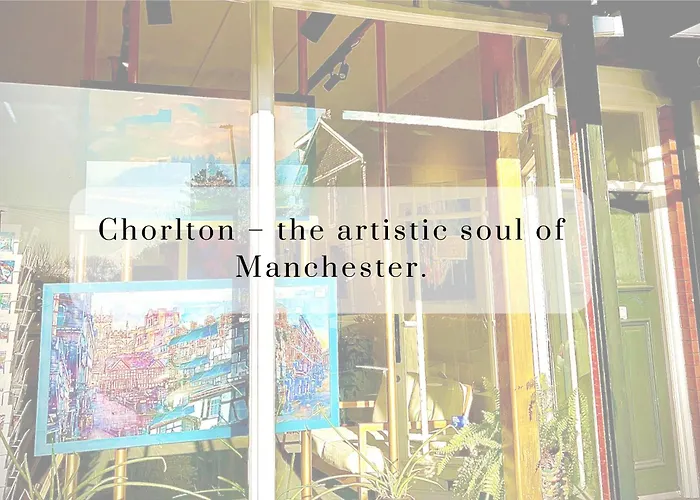 Lovely Chorlton Flat! 5 Seconds To Bus Stop & 2 Minutes To Tram Station *