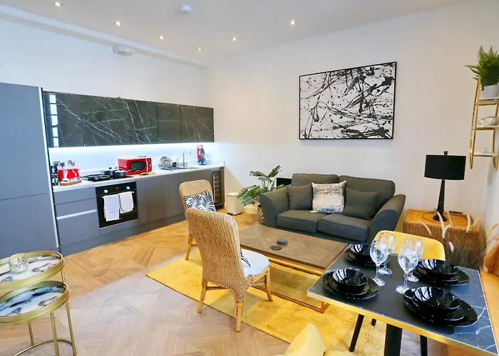 Beautifully 3bed Restored - Pass The Keys Apartmán Manchester