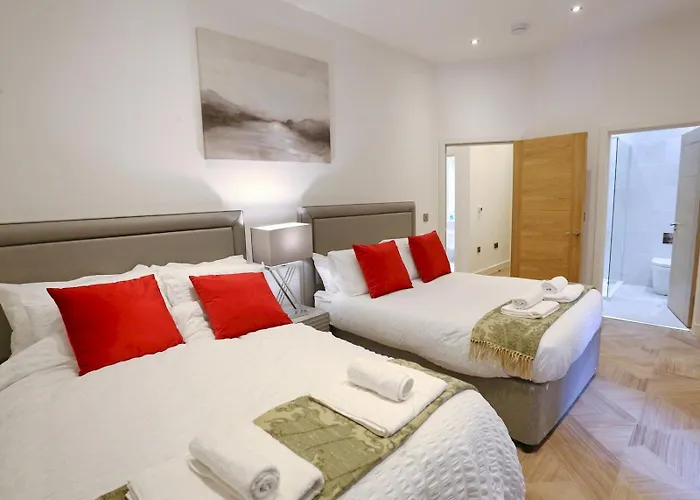 Beautifully 3bed Restored - Pass The Keys Apartmán Manchester