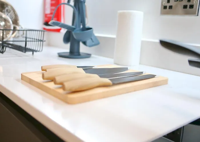 Beautiful Newly Built Flat - Walk To Centre - Pass The Keys 맨체스터