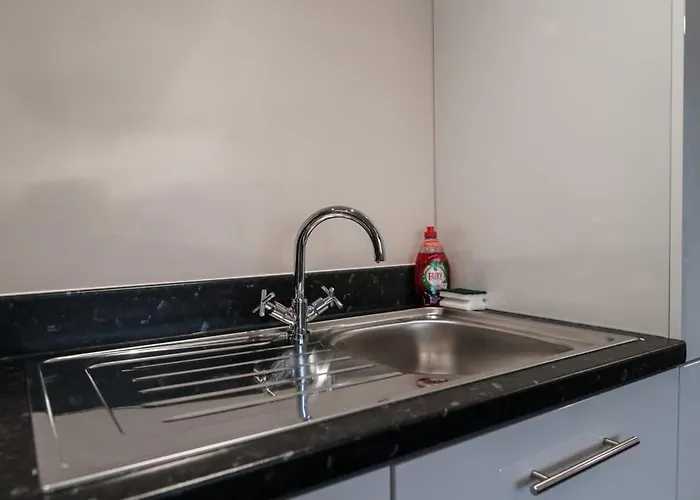 Appartement With Free Parking By Superhost