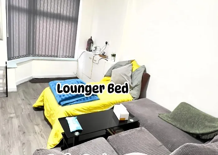 Break - 1 Big Bedroom Sleeps 3