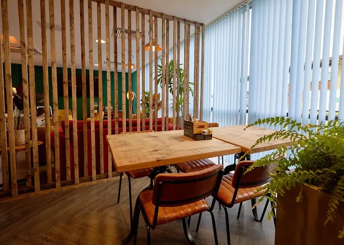 Otel - The Niu, Loom North By Ihg 3*