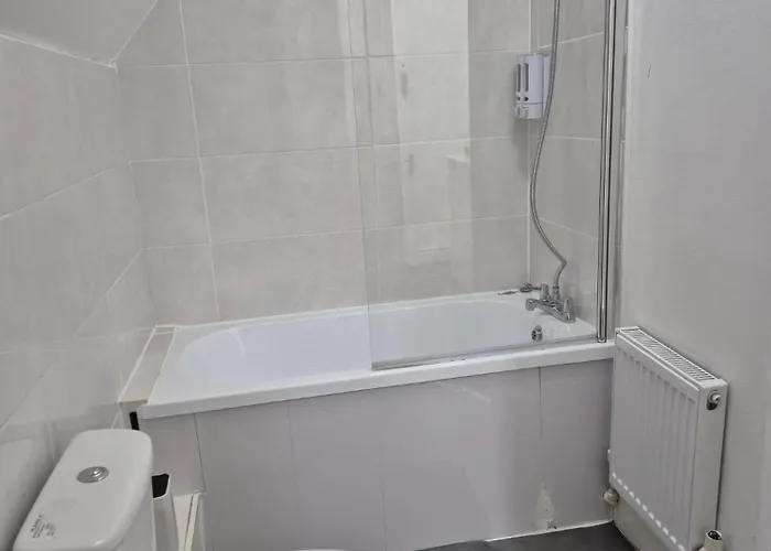 아파트 Affordably Elegant Close To Coop Live, Etihad Stadium And Centre