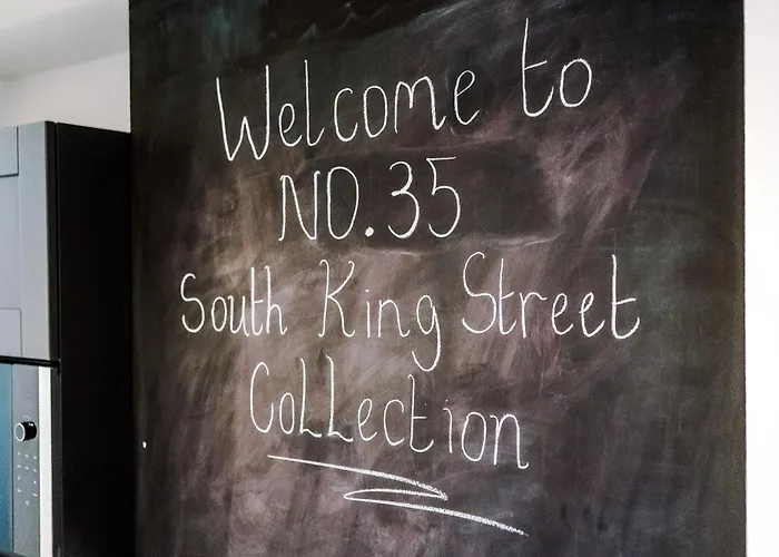 Villa King Street Collection *