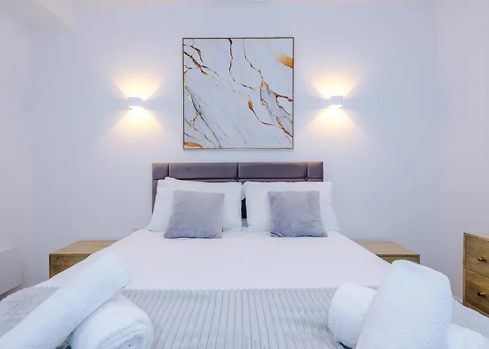 King Street Collection Vila