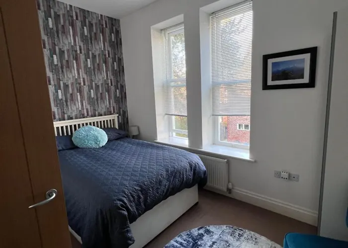 Apartment Brentwood Court Manchester