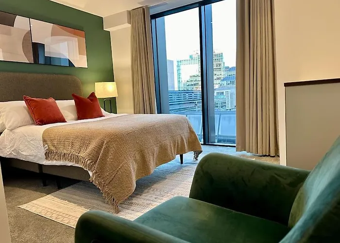 Stunning Centre Duplex With Free Parking * Manchester