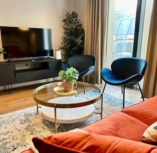 Stunning Centre Duplex With Free Parking * Manchester