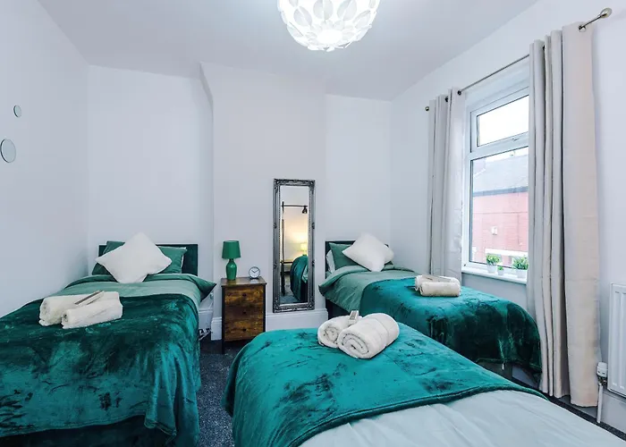 Apartamento Sleeps 6, Pool Table, Free Parking, Perfect For Groups, Long Term Disc Mánchester