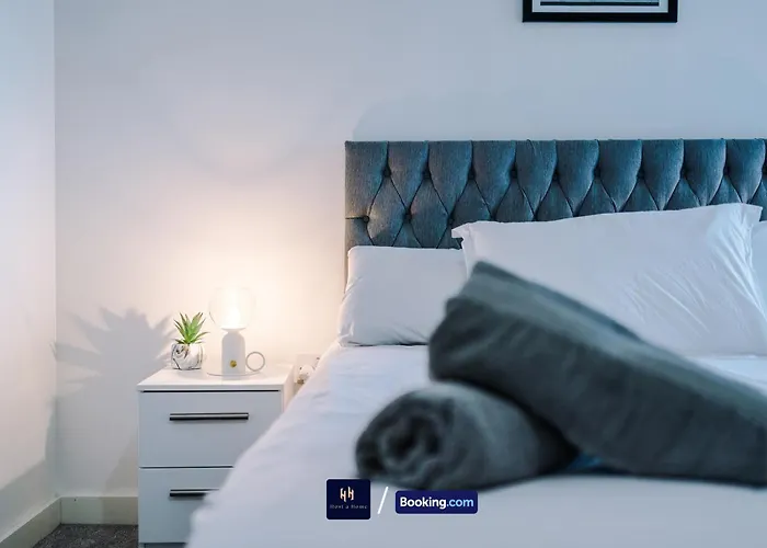 Old 516 Listing * Mánchester