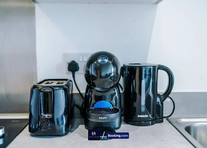 Apartament Modern 1 Bed With Balcony By Host A Manchester