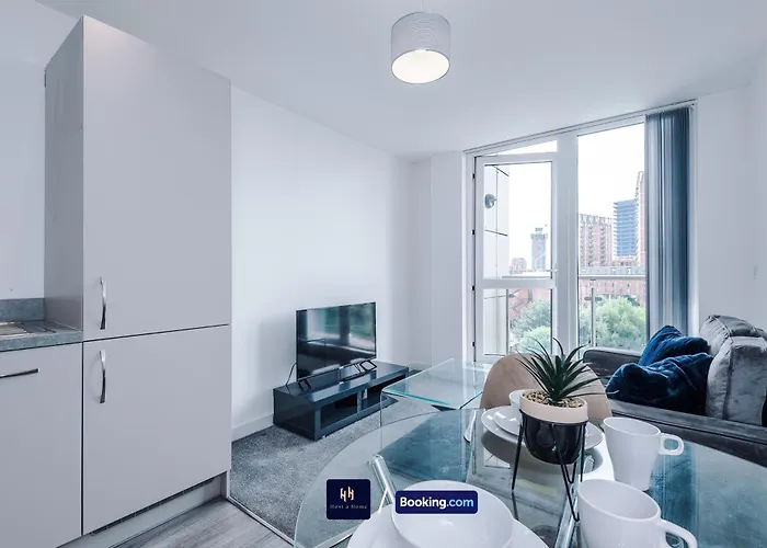 Modern 1 Bed With Balcony By Host A *